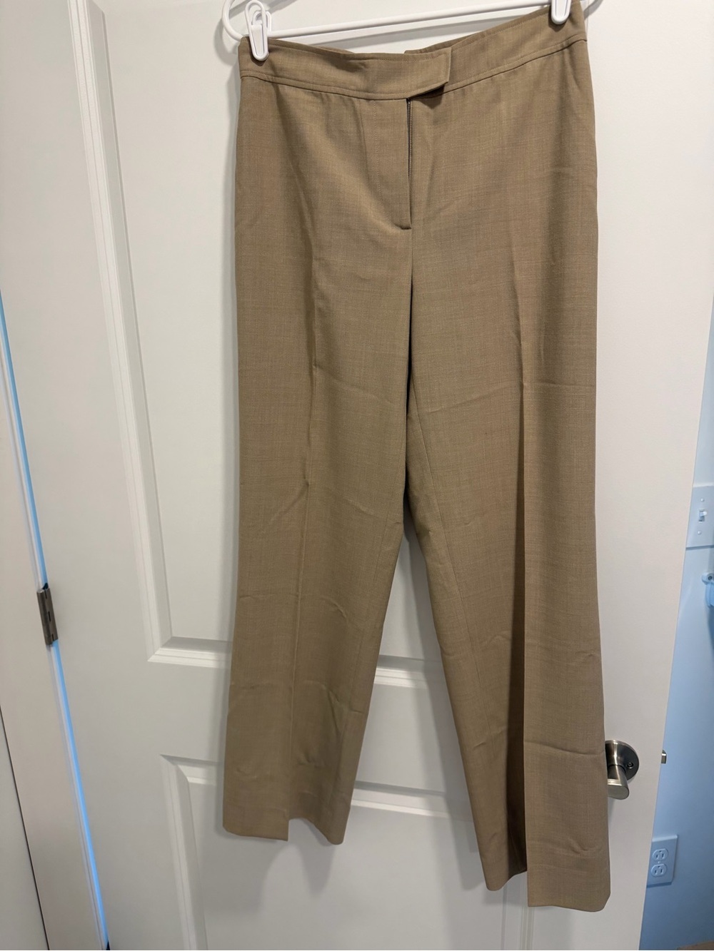 St. John Sport - Wide Leg Dress Pants in Khaki